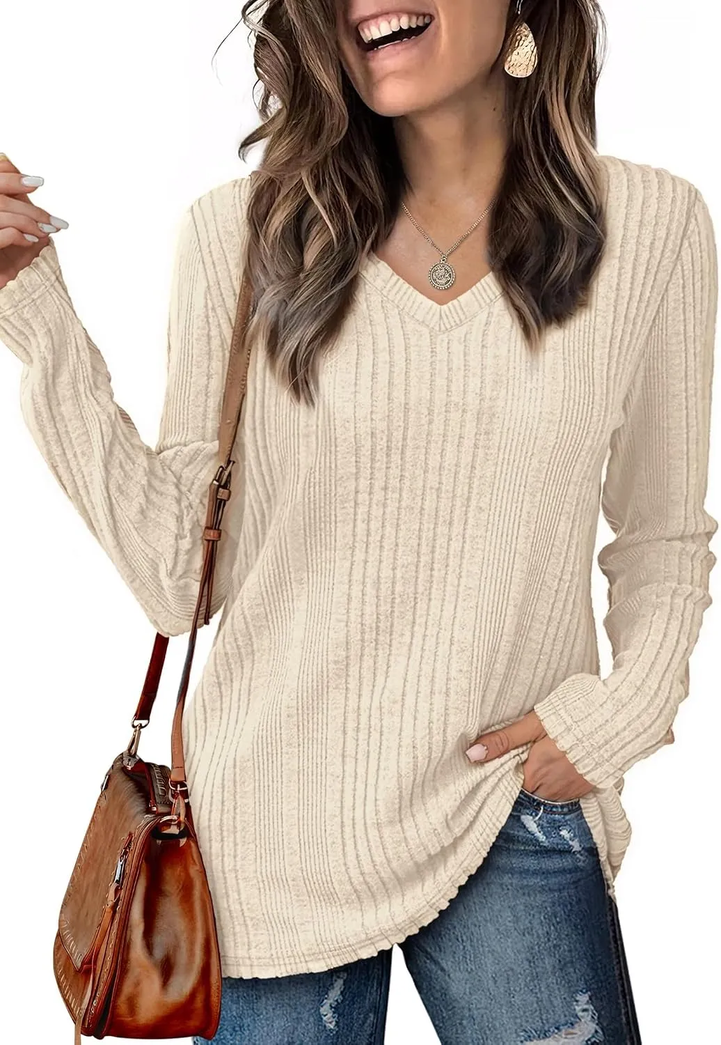 V-Neck Lightweight Pullover — Light Apricot
